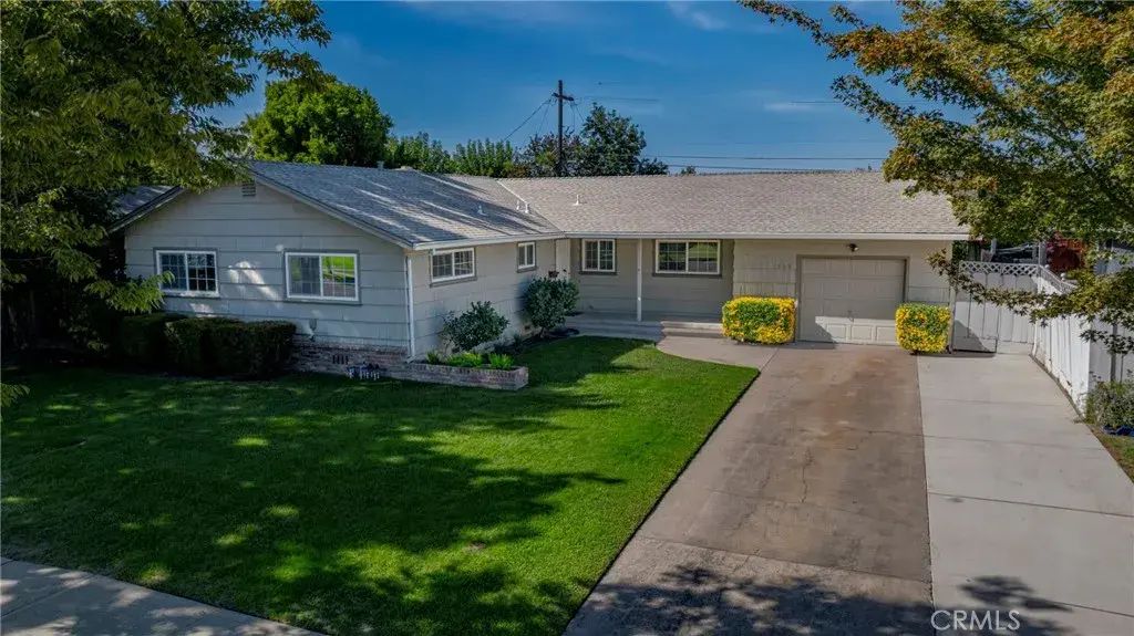1585 Redwood Avenue, Atwater