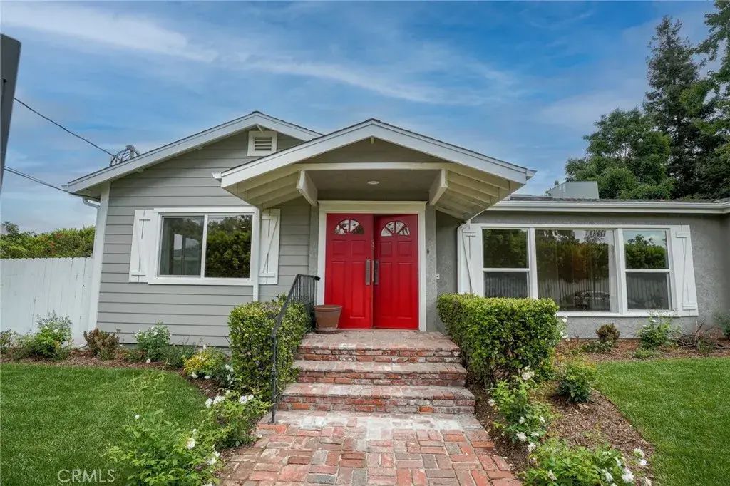 4640 Seratt Place, Valley Village
