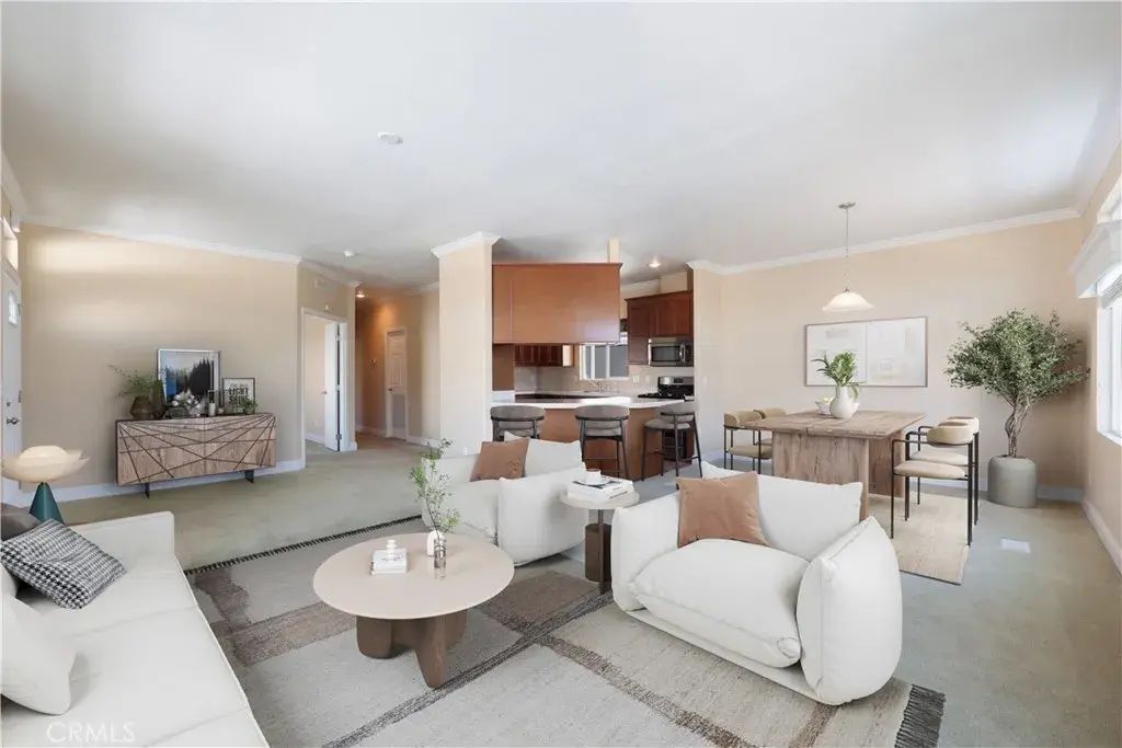 11730 E Whittier 27, Whittier