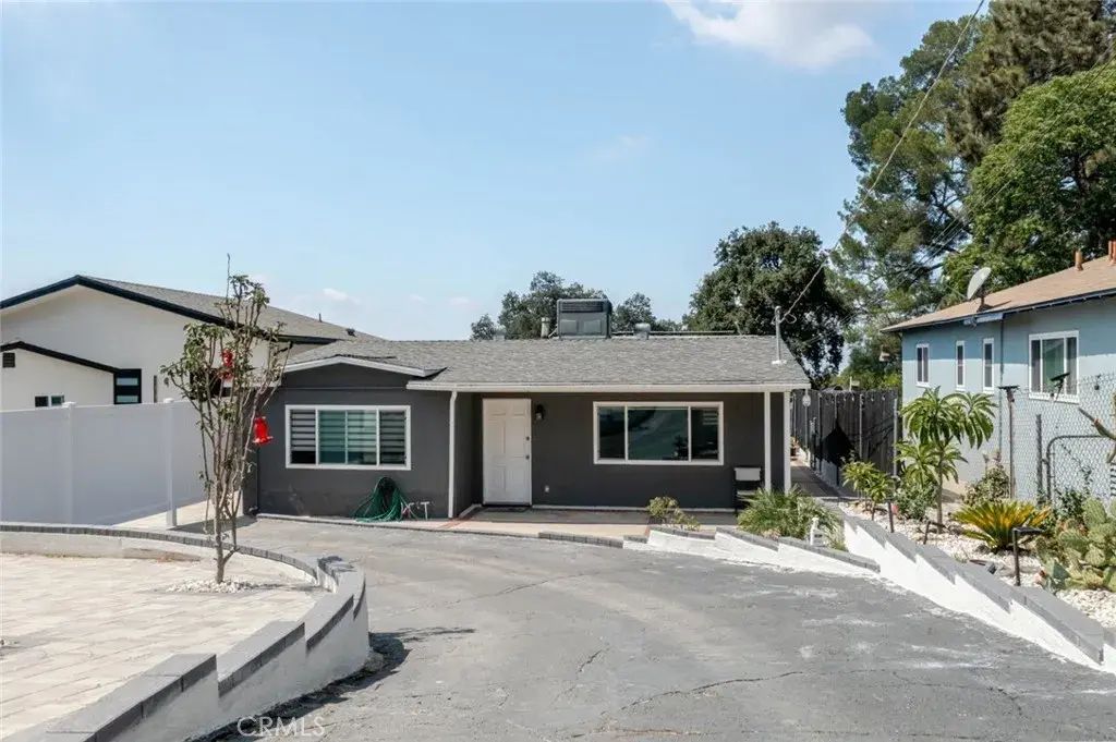 10777 Mountair Avenue, Tujunga