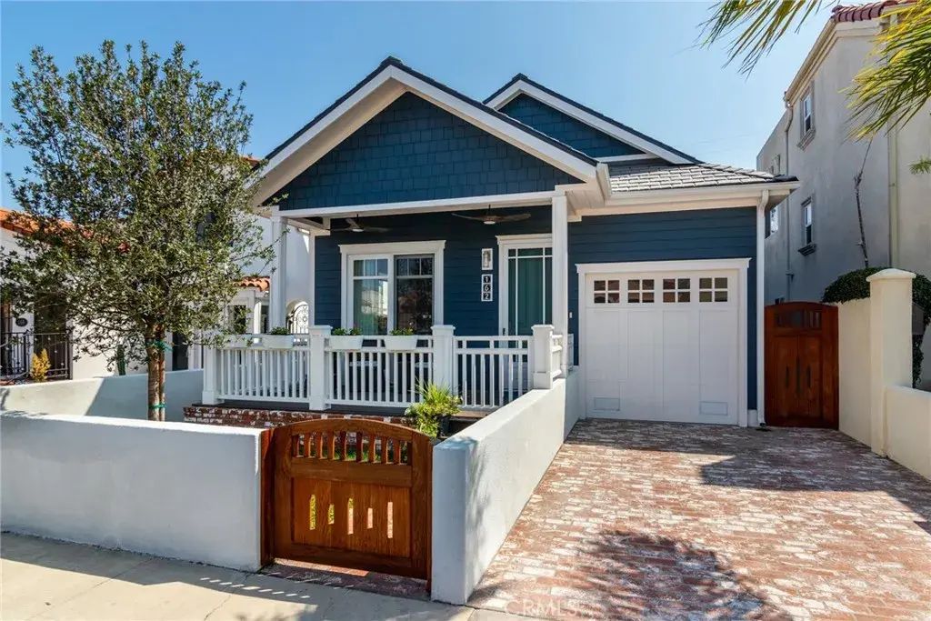162 Pomona Ave, Long Beach