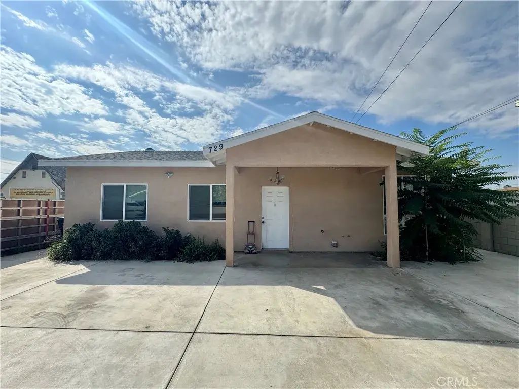 729 W 12th Street, Pomona
