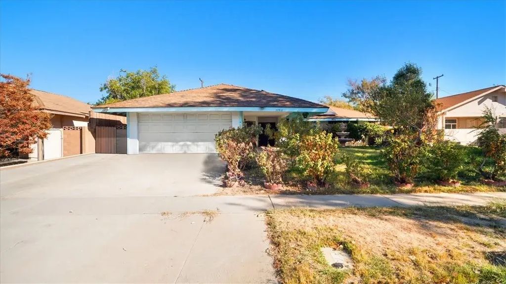 37916 E 26th, Palmdale