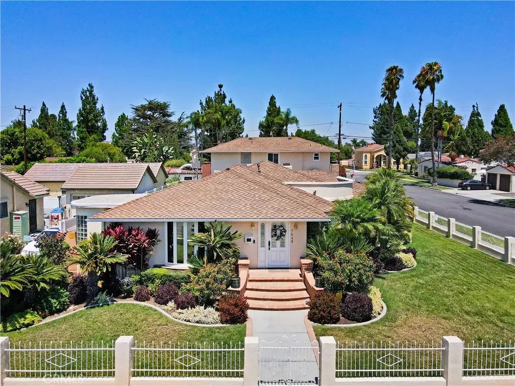 7845 5th, Downey