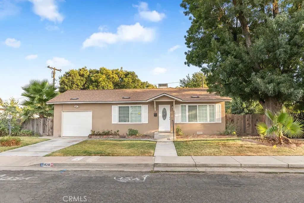 1420 W 25th Street, Merced