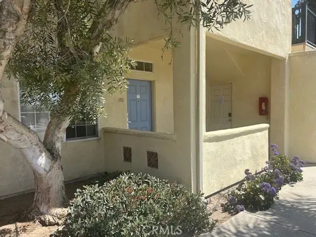 444 Pier Avenue 39, Oceano
