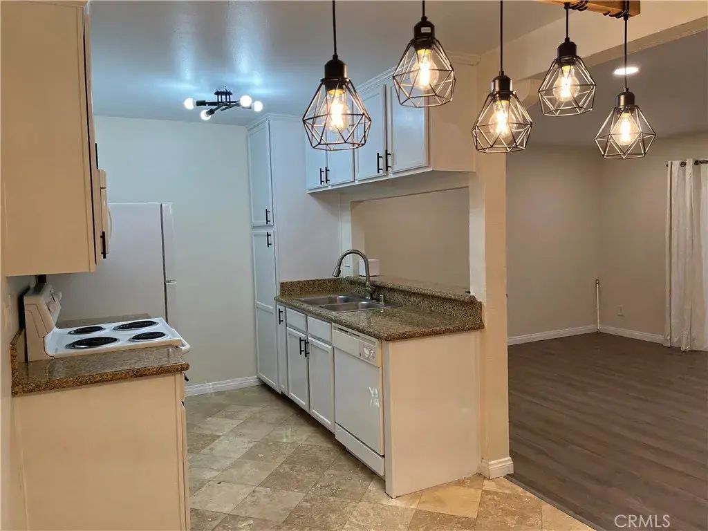 23300 Marigold Avenue Z103, Torrance
