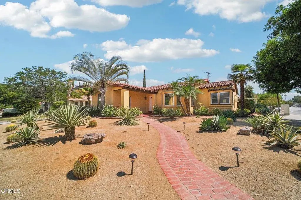 1100 N Isabel Street, Glendale