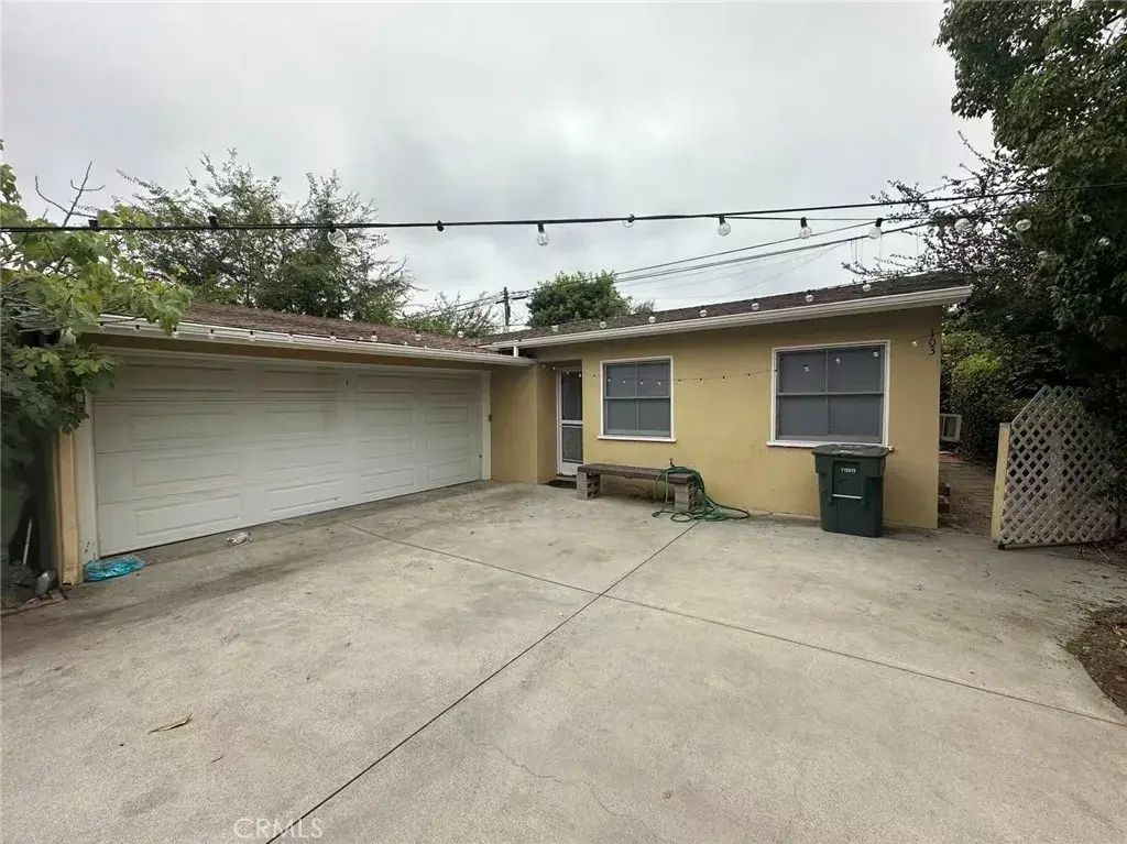 103 N Bonnie Avenue, Pasadena