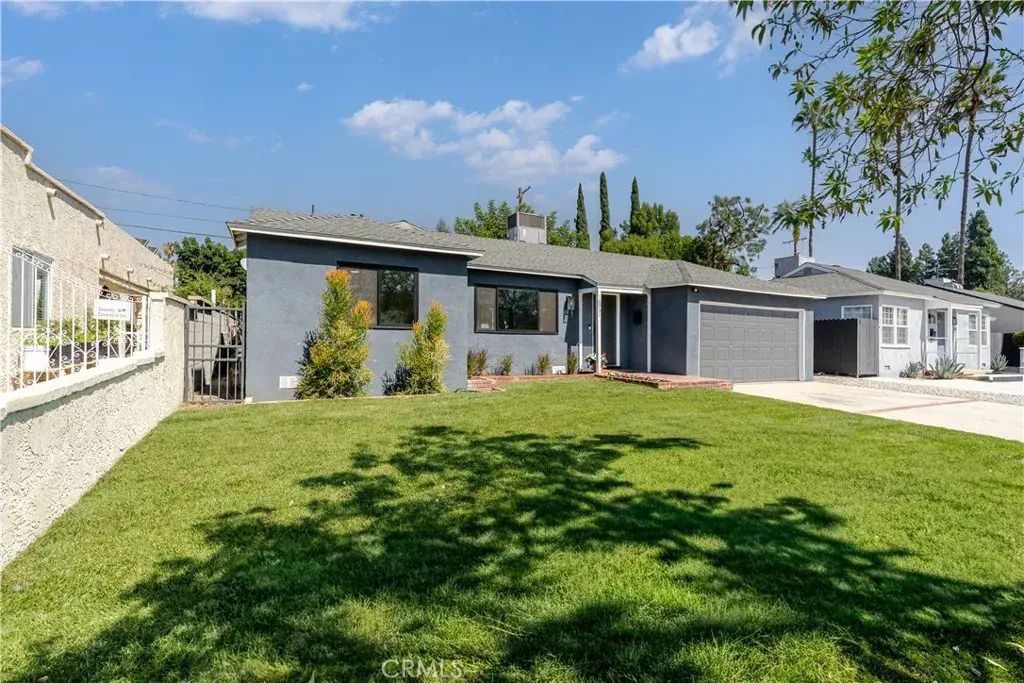 16931 Gault Street, Lake Balboa