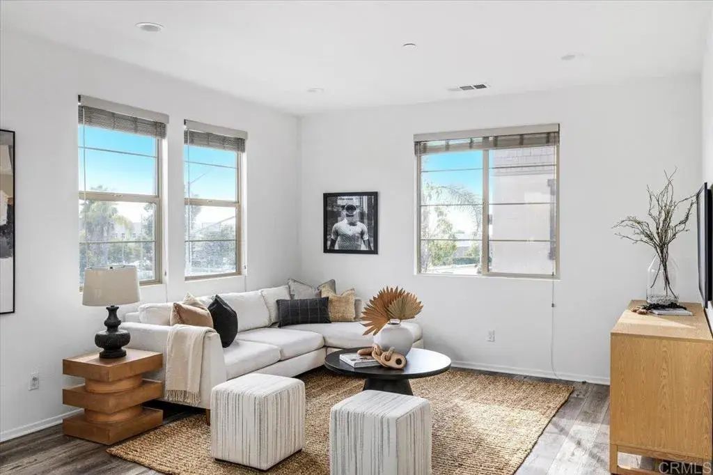 1267 Via Lucero, Oceanside