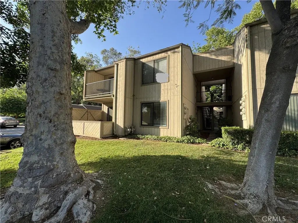 600 Central Avenue 302, Riverside