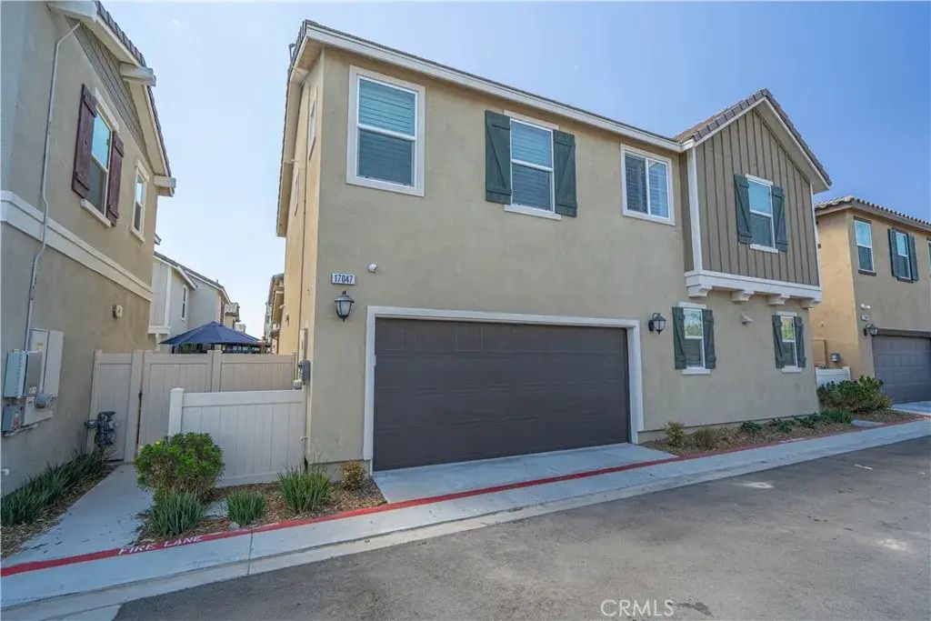 17047 Zion Dr., Canyon Country