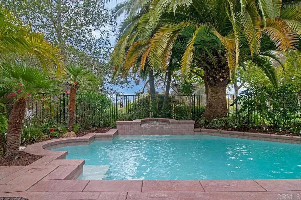 2501 Cilantro Gln, Escondido