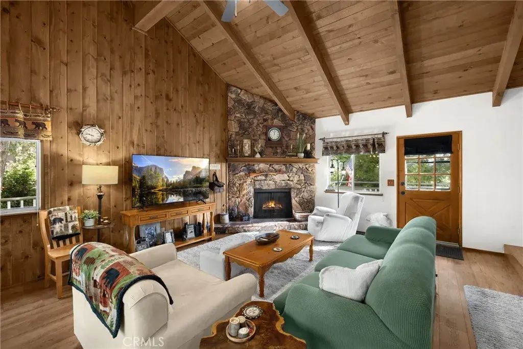 27963 St. Bernard Ln, Lake Arrowhead