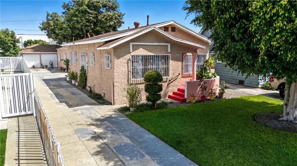 4539 E 53rd St, Maywood