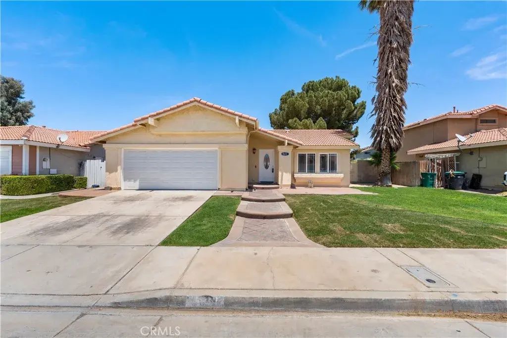 4633 Dowel Avenue, Palmdale