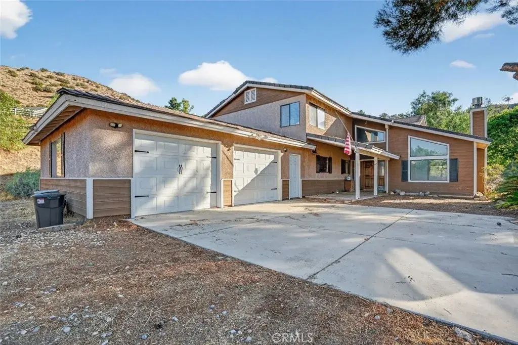 31653 Lake Meadow Road, Acton