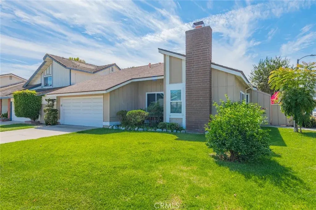 5 Deerwood W, Irvine