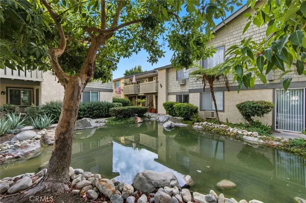 960 E Bonita 73, Pomona