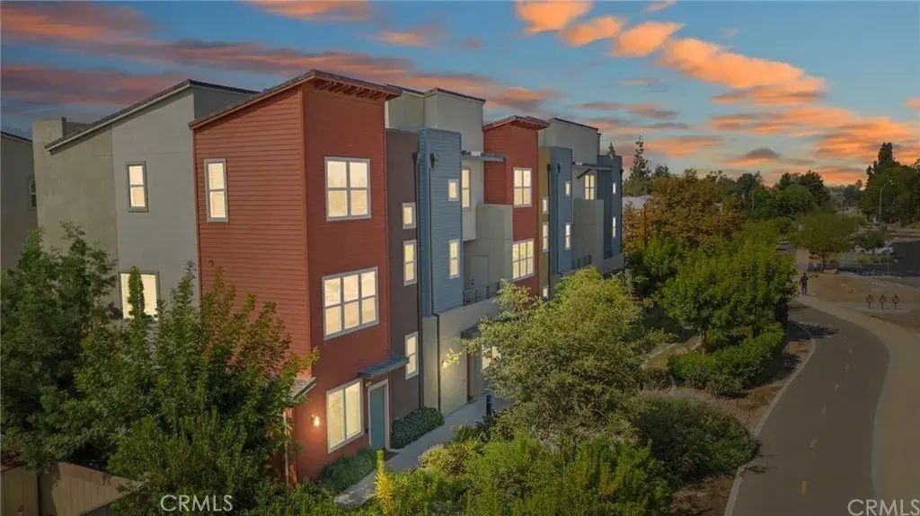 152 N Orange Avenue, Brea