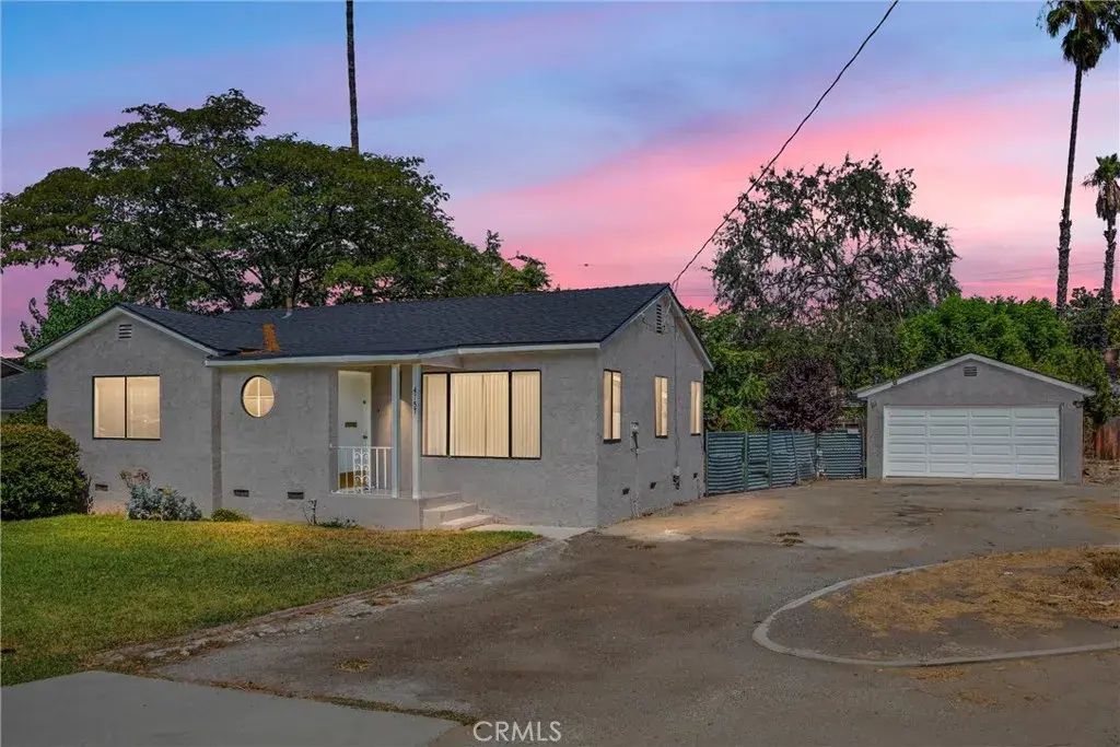 4757 Arlington Avenue, Riverside