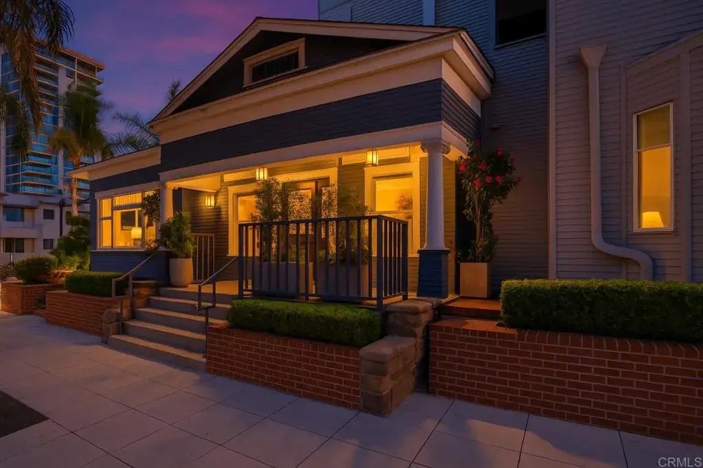 3285 5th Avenue, Mission Hills (san Diego)