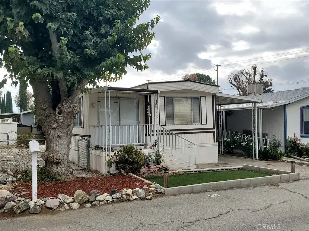 29021 Bouquet Canyon 277, Saugus