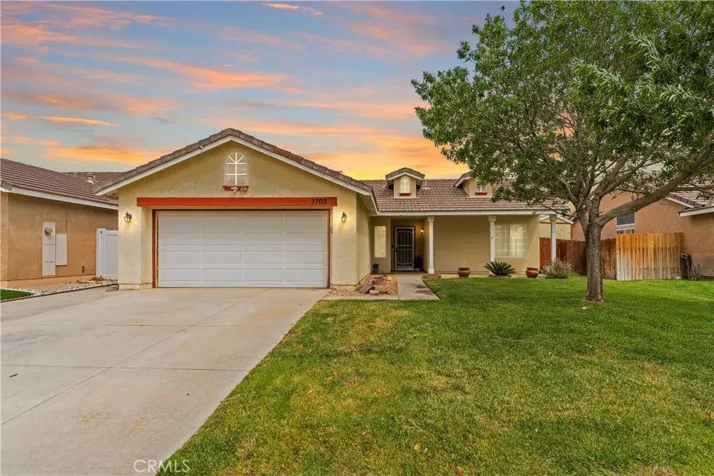 3703 Garnet Ave, Rosamond