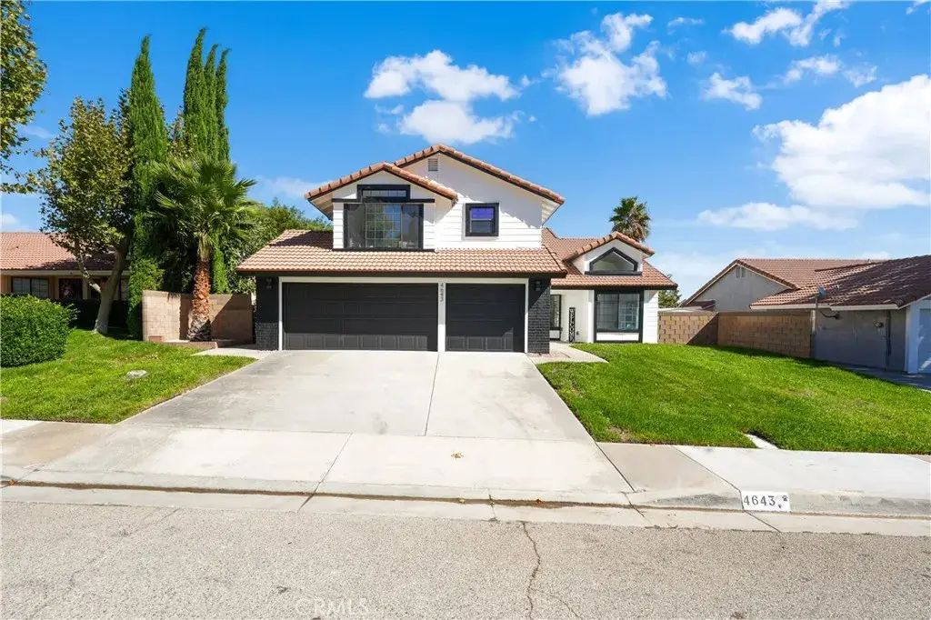 4643 Sungate Drive, Palmdale