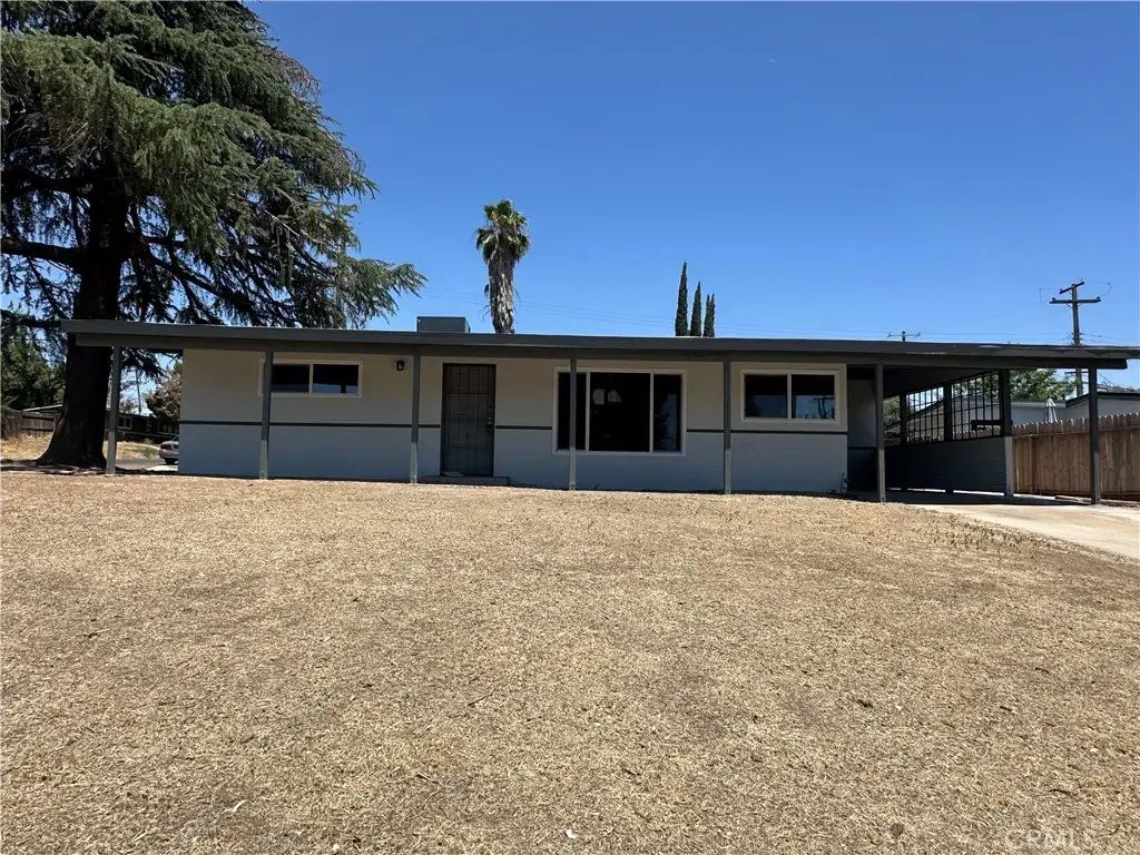 3417 River Boulevard, Bakersfield