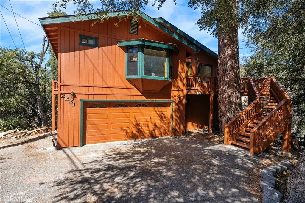 2221 Woodland Drive, Pine Mountain Club
