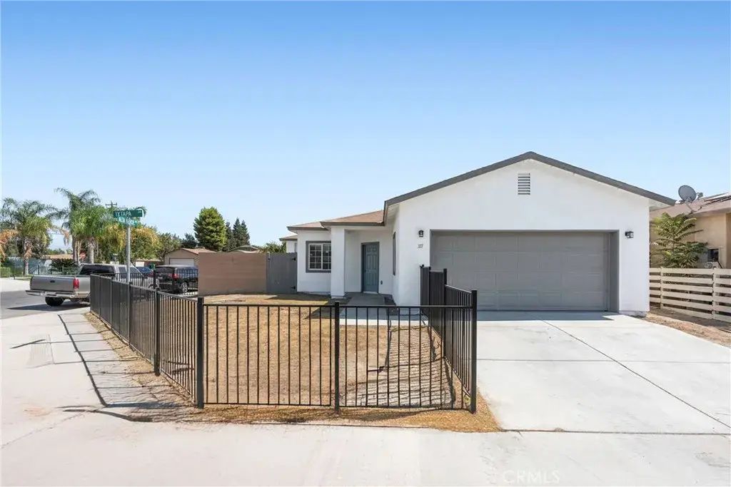 311 Ixtapa Dr, Bakersfield