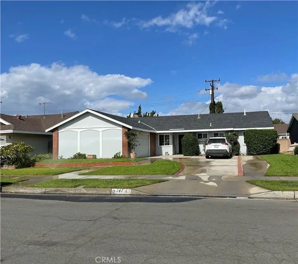 147 W Brentwood Avenue, Orange