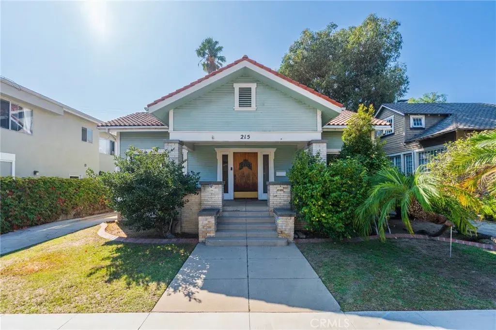 215 Mira Mar Avenue, Long Beach