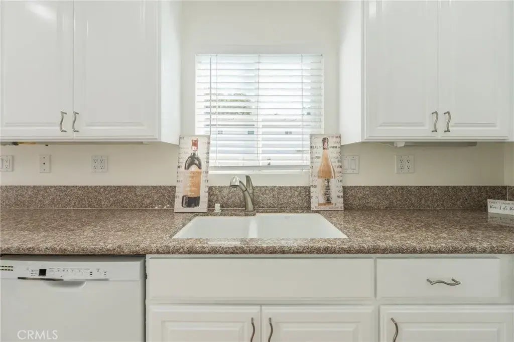 9667 Durham, Huntington Beach