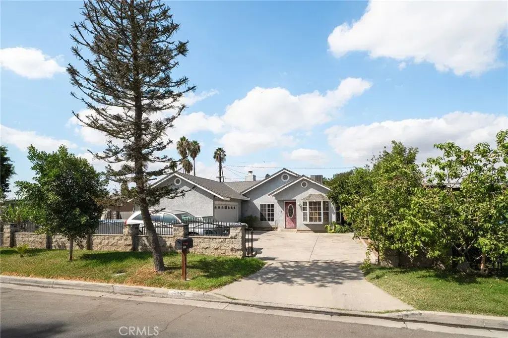 6757 Clifford, Riverside