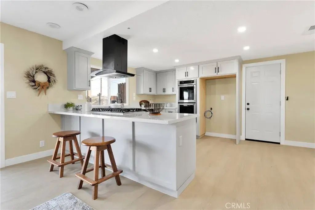 15130 Flathead, Apple Valley
