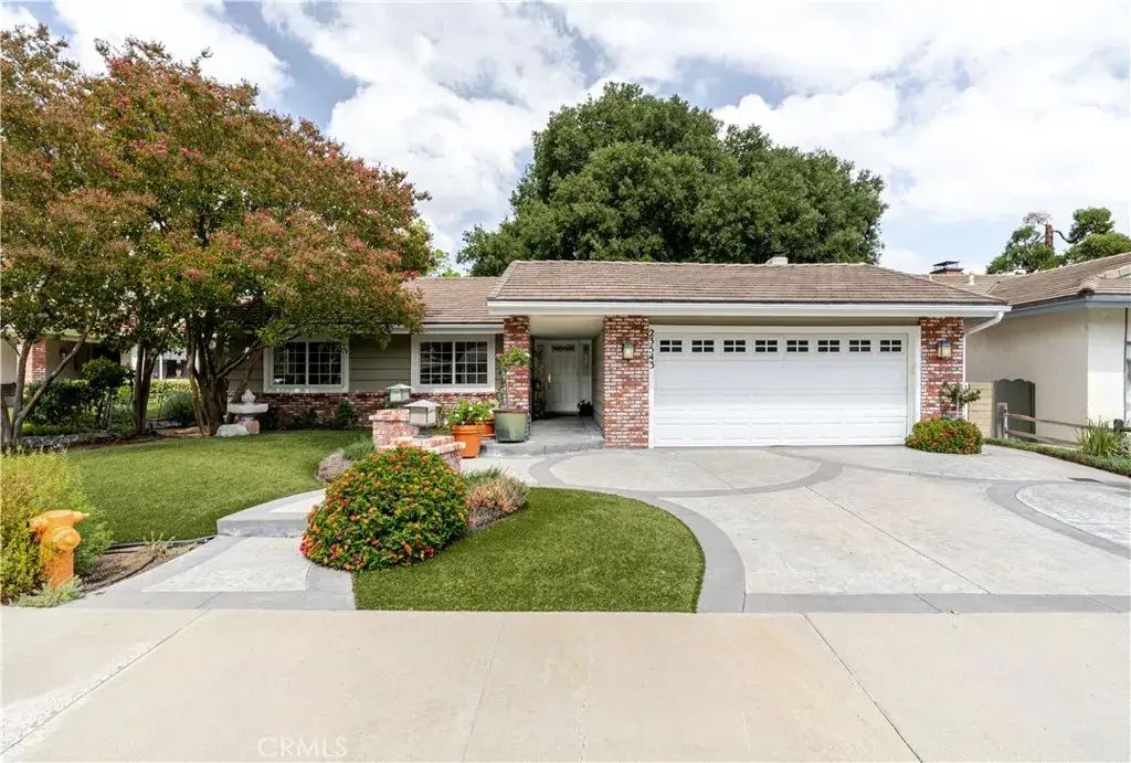 23543 Heather Knolls Place, Newhall