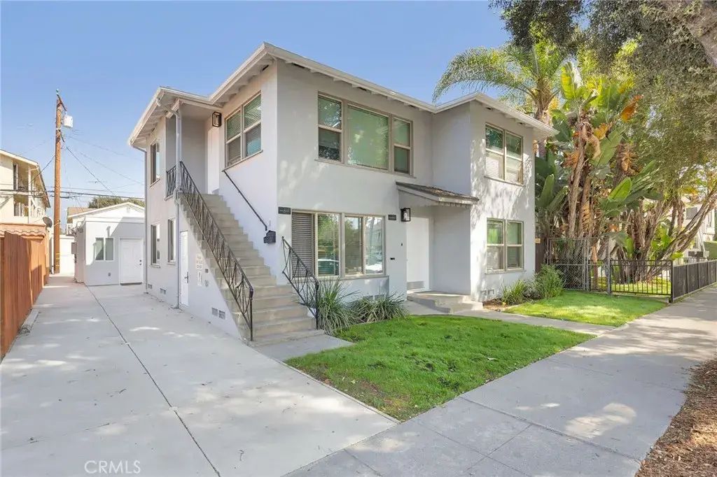 2210 Pine Ave, Long Beach