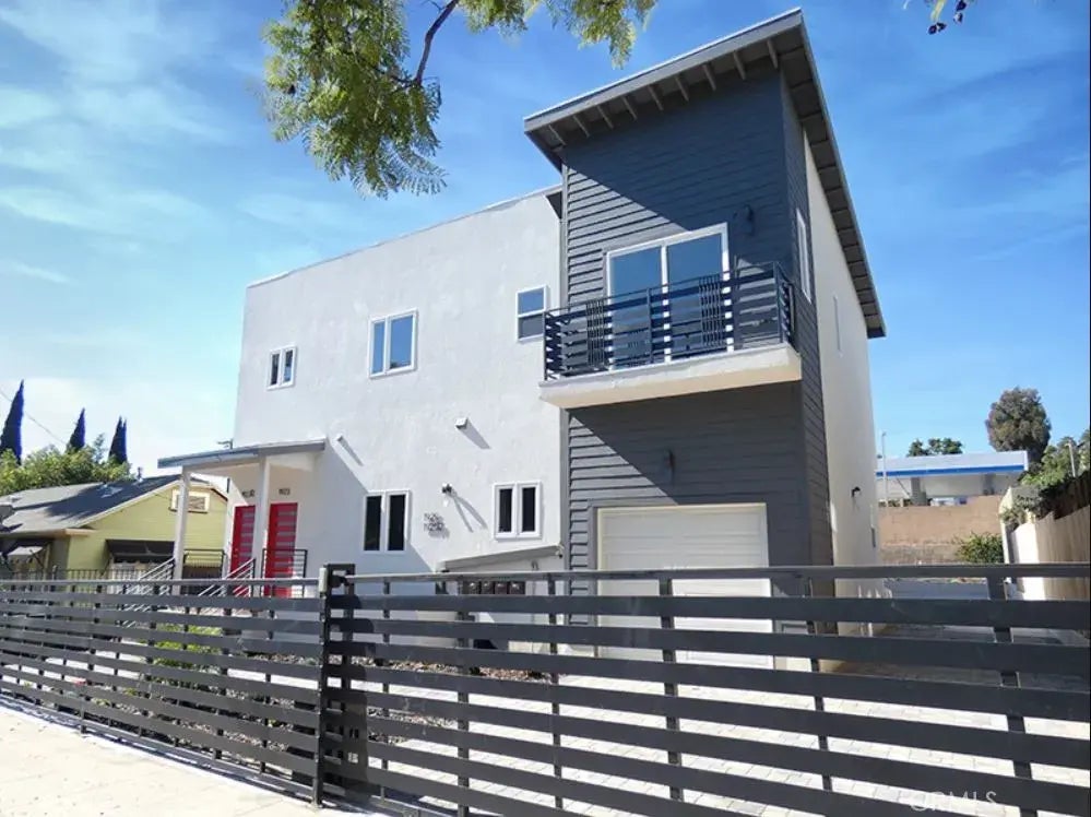 1923 Holly Drive, Los Angeles