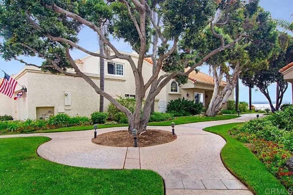 Photo of Listing #PTP2507235