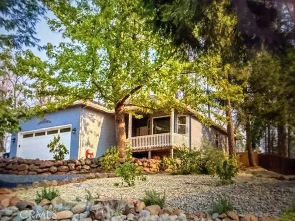 14182 Norwich Circle, Magalia