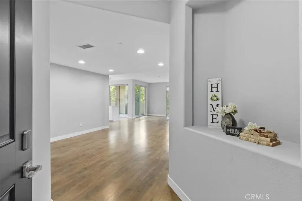 8275 Station Village 3201, MISSION VALLEY