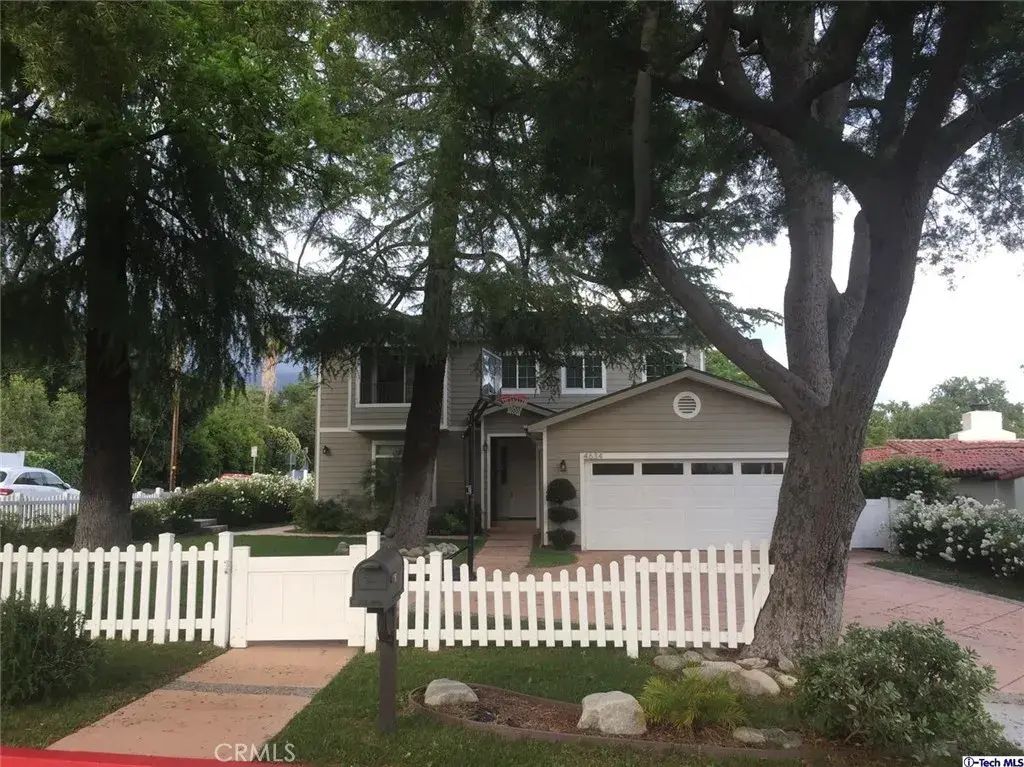 4634 La Canada, La Canada Flintridge