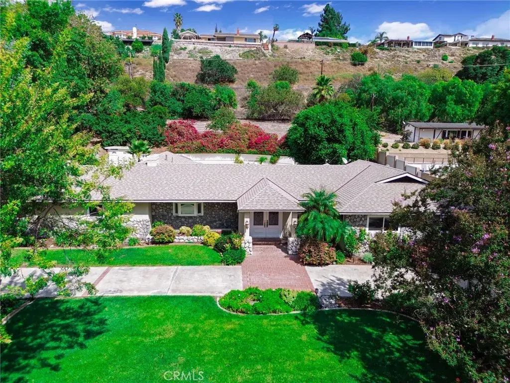 20733 Rancho Los Cerritos Road East, Covina