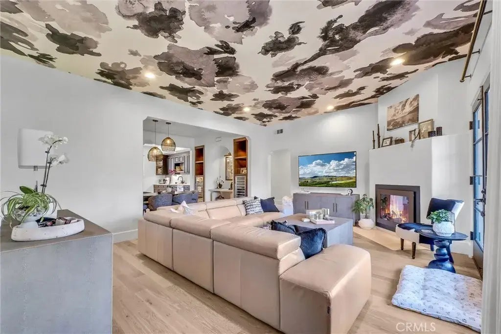 999 Silver Spur Road, Rolling Hills Estates