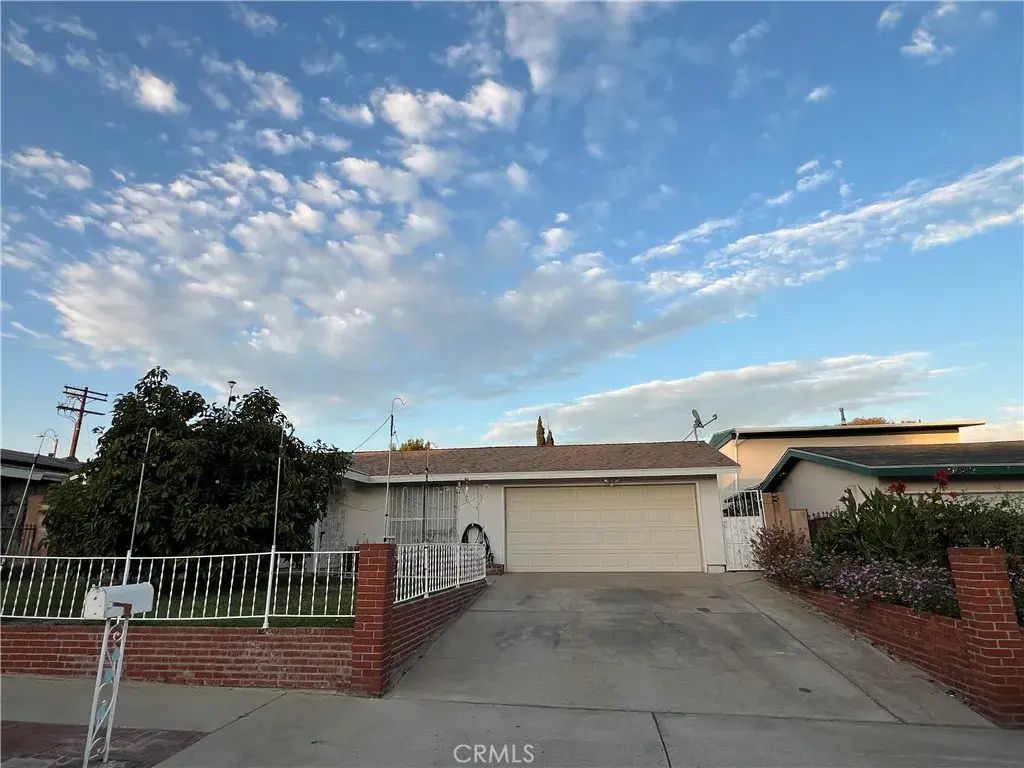9688 Kewen Avenue, Pacoima