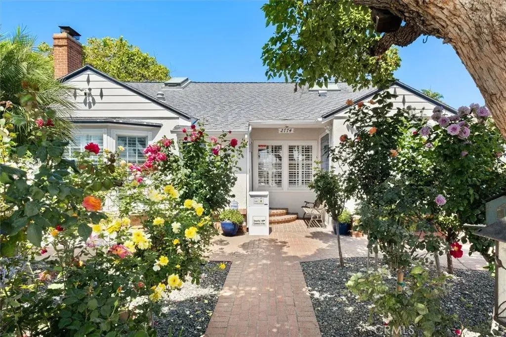 2774 Sawtelle Boulevard, Los Angeles