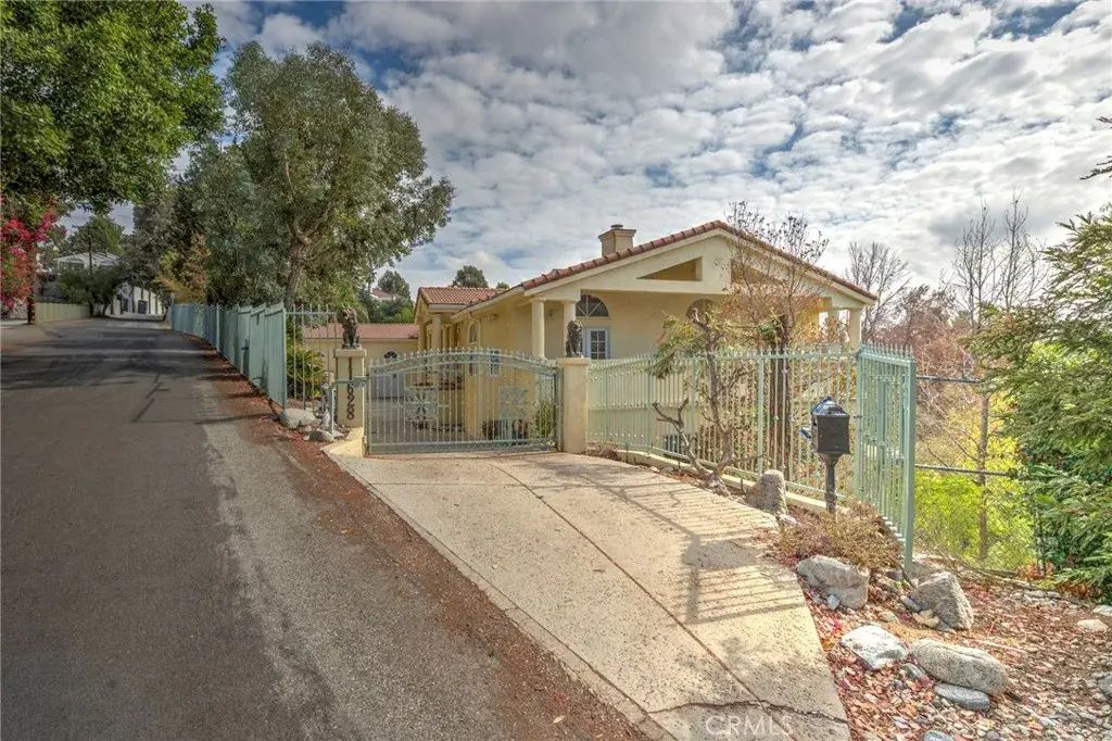 11628 Lerdo Avenue, Granada Hills